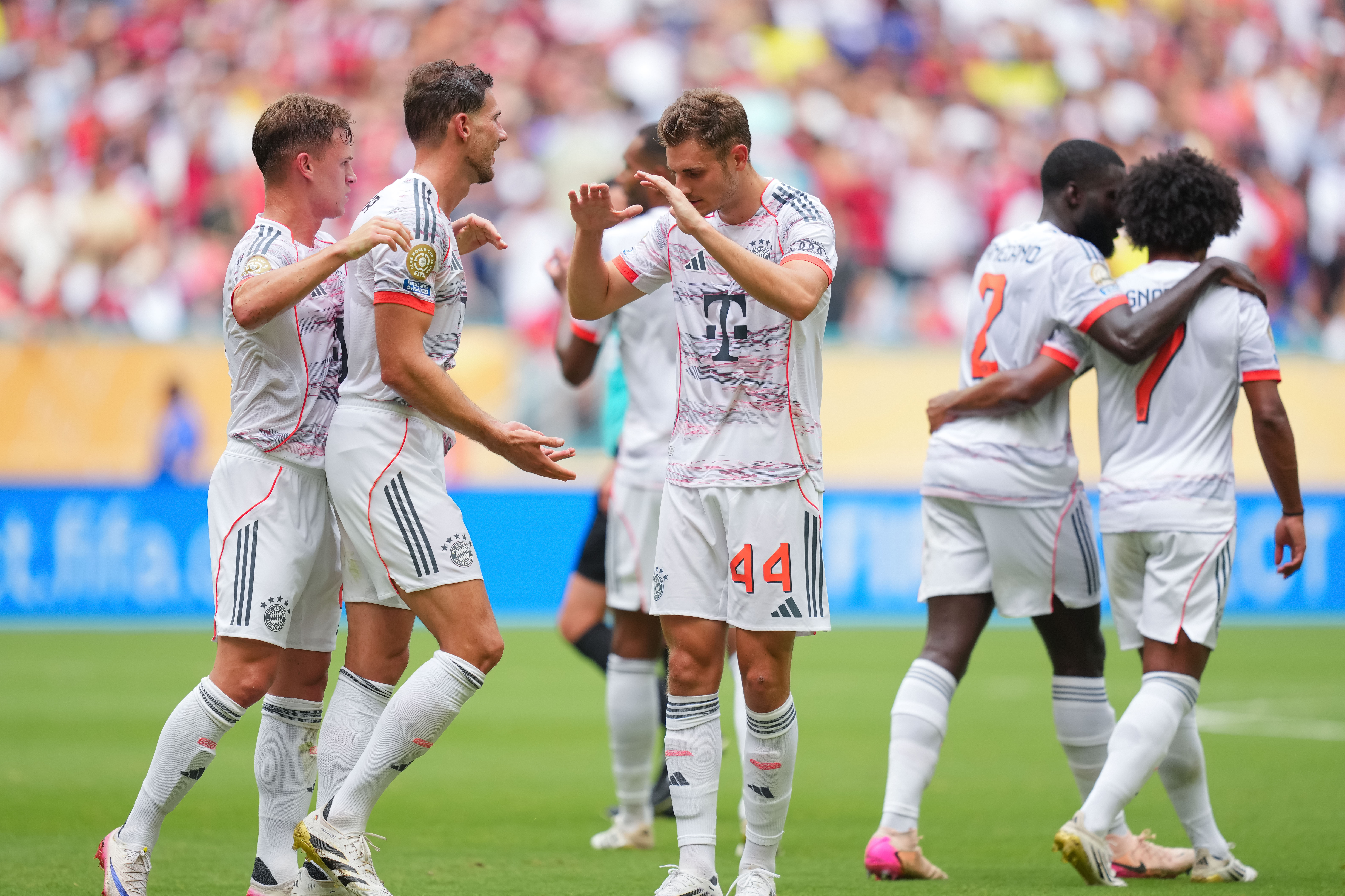 拜仁再获胜利,晋级形势稳中有升! 拜仁再获胜利,晋级形势稳中有升!