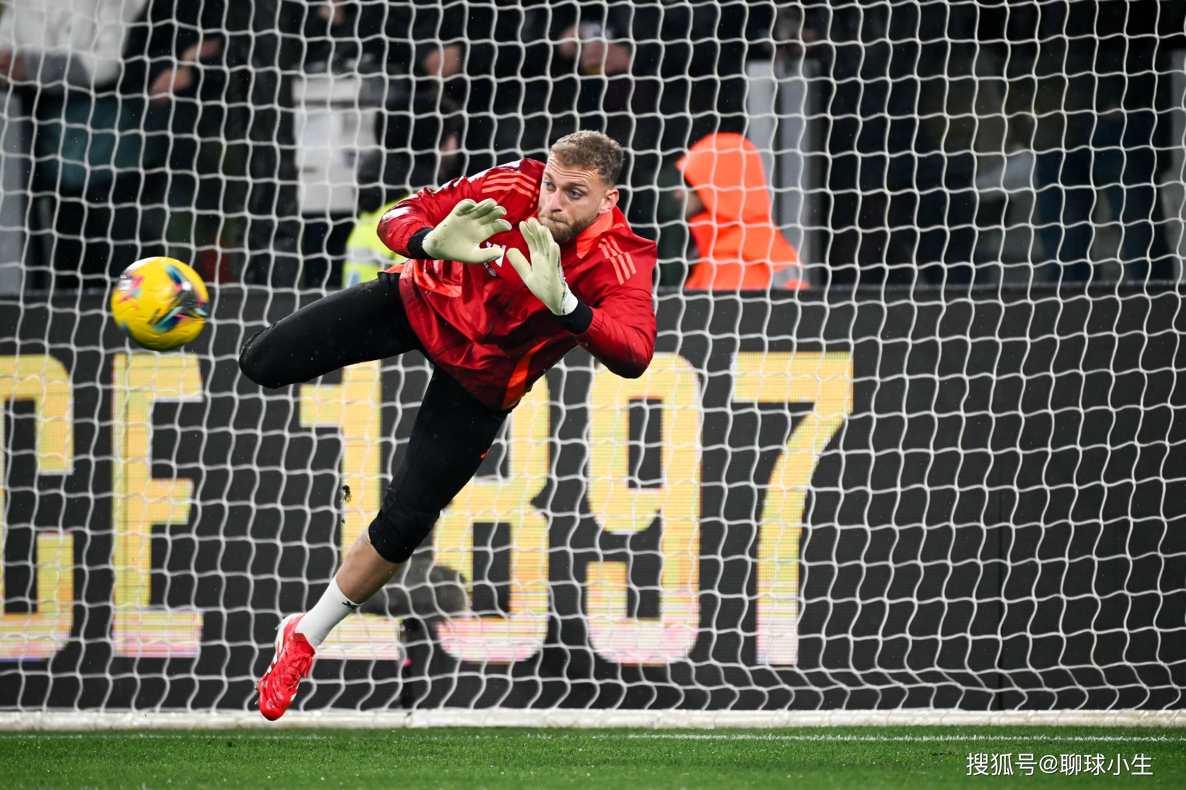 包含尤文图斯主场2-1战胜热那亚，C罗上演绝杀，豪取4连胜的词条