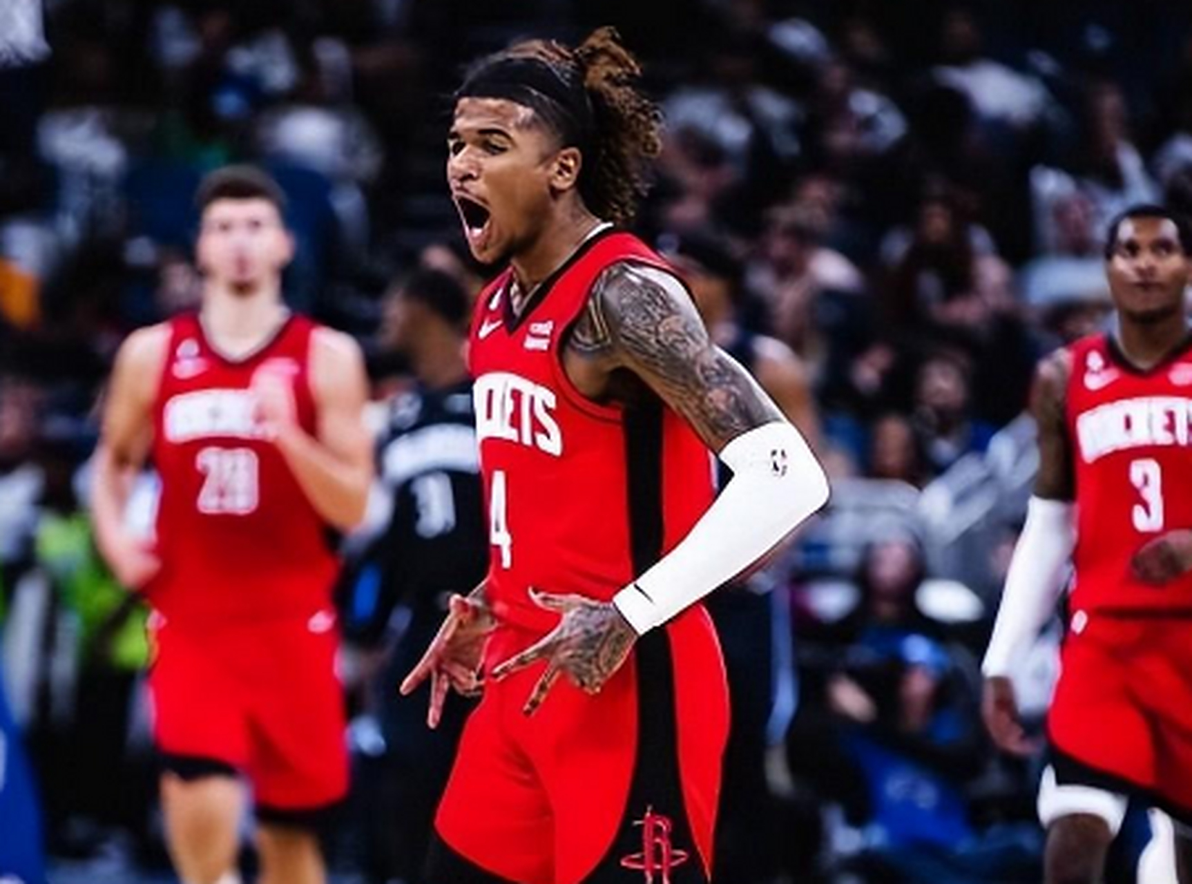 熊猫体育直播-马刺惨败爵士，遭遇连败