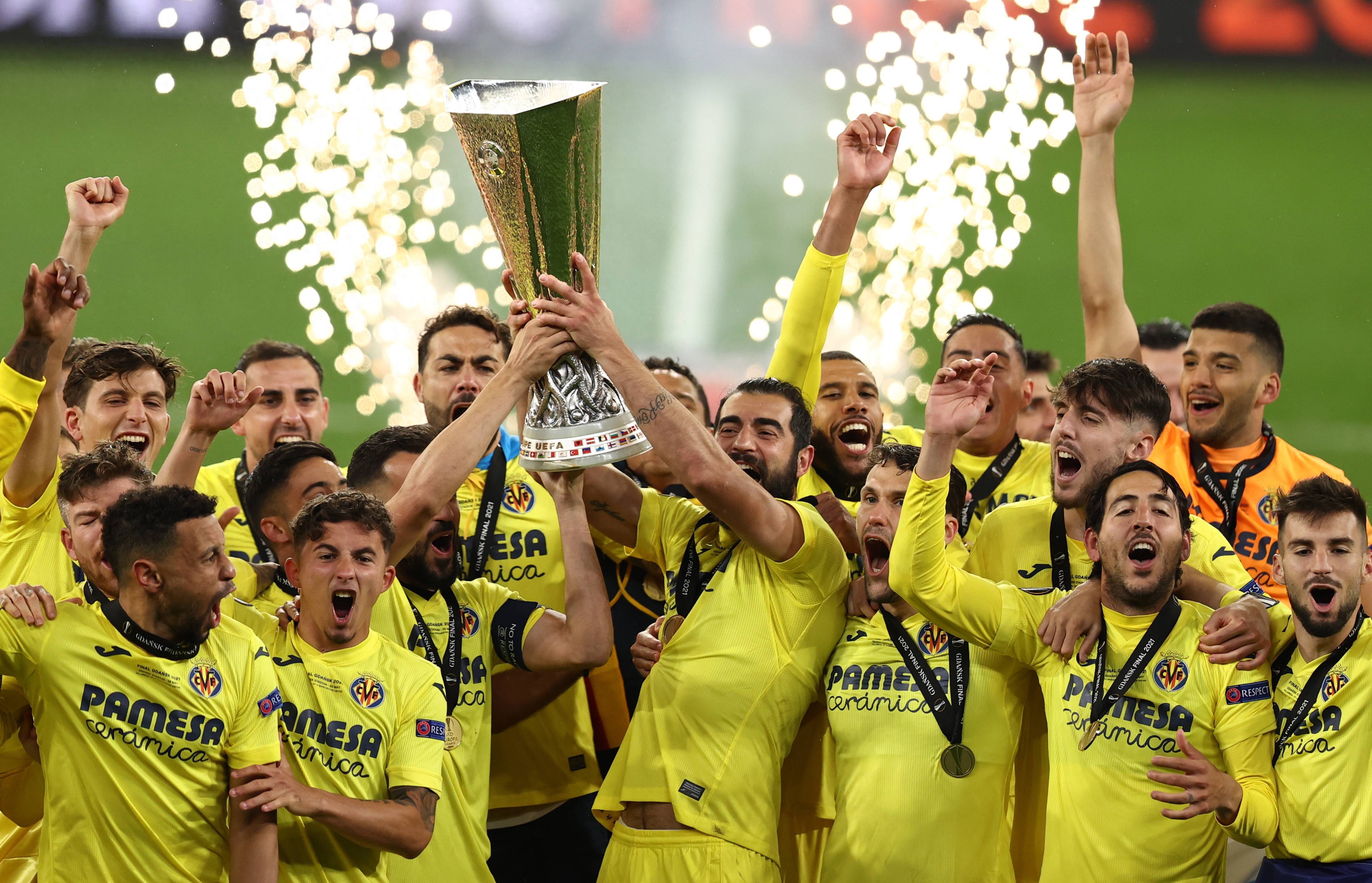 欧洲顶尖俱乐部球队交锋激烈,胜负难料 欧洲顶尖俱乐部球队交锋激烈,胜负难料